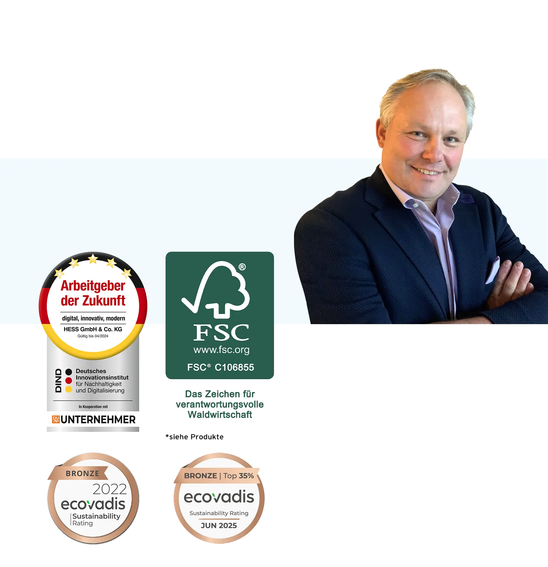 Portrait von Klaus Hess mit dem Siegel Arbeitgeber der Zukunft und FSC – Das Zeichen für verantwortungsvolle Waldwirtschaft. Hinweis: Siehe Produkte